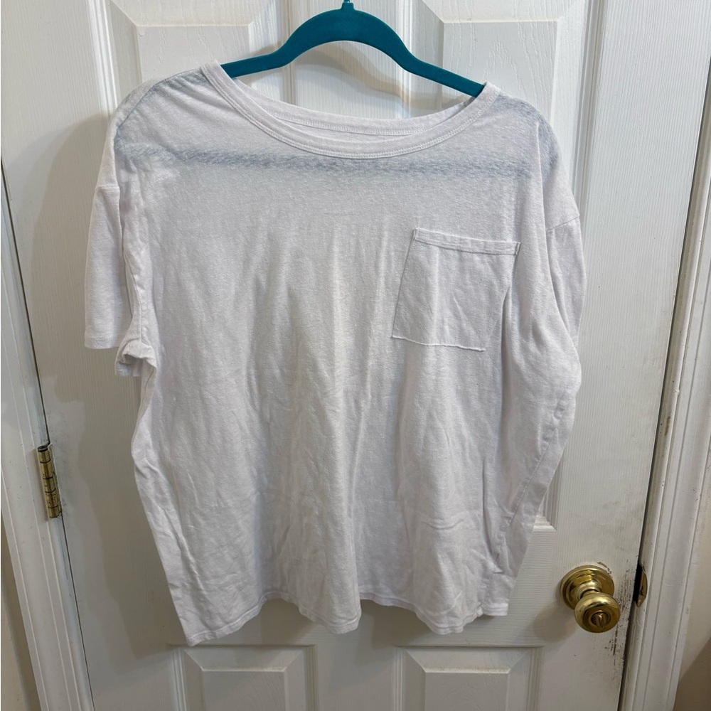 Arizona Jean Company White Boxy Short Sleeve Tee